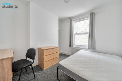 bbc5b8d5-61bb-448...