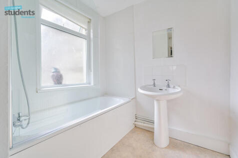 c21937d9-c52d-414...