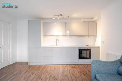 f6ac583f-6e77-4a7...