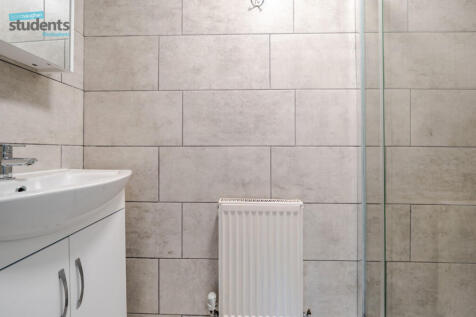 2e347274-d769-42f...