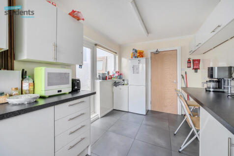 11fb22a8-3ec0-4a9...