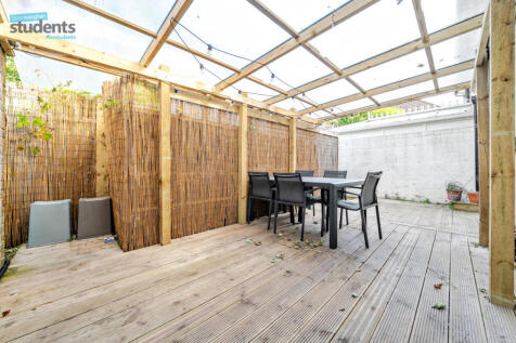 d3d54922-b3e6-4fc...