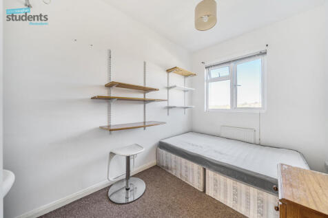 0246f5d9-0303-409...