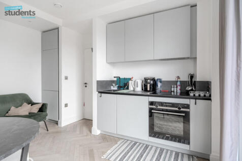 3e15098a-1929-429...