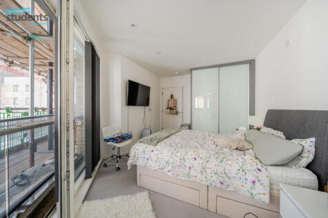 8f12ff0f-c7d1-438...