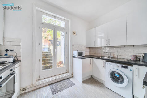 9815cba5-ba23-47f...