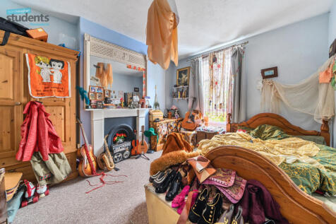 7a2af885-9aed-4f5...