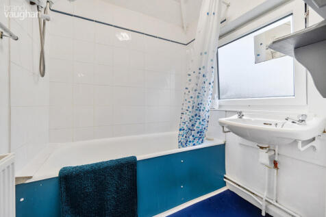 a213a979-aff6-4fc...