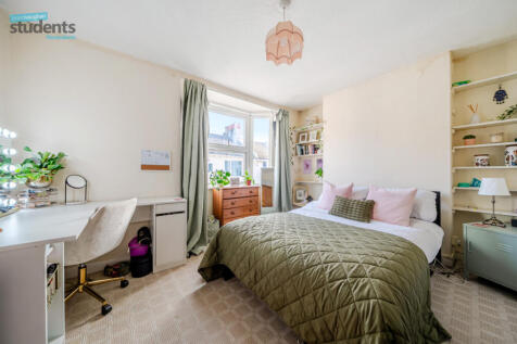 eca48bab-5631-439...