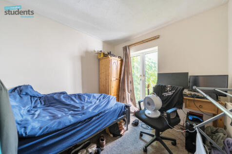 a578a93d-c047-43e...