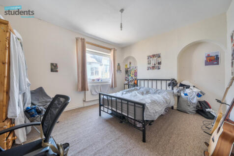 df796129-018f-4bd...