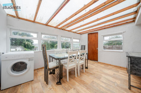 9a5ff888-52bf-4f8...