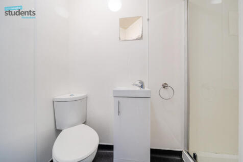 ae153f16-cec1-400...