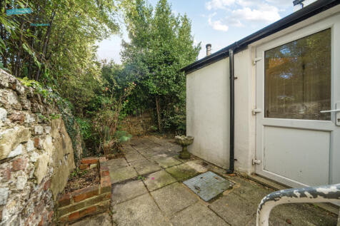 b450141c-6379-42c...