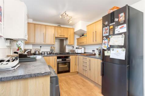 14 Mill Close-3.jpg