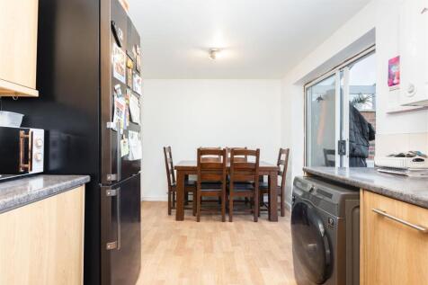 14 Mill Close-4.jpg