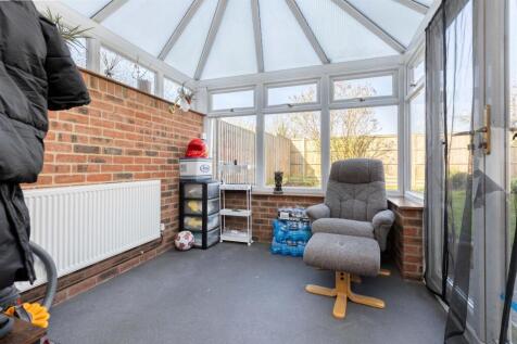 14 Mill Close-6.jpg