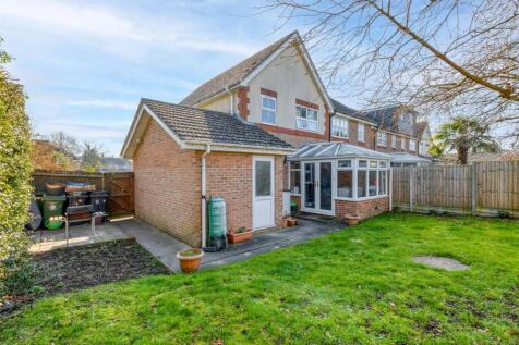 14 Mill Close-12.jpg