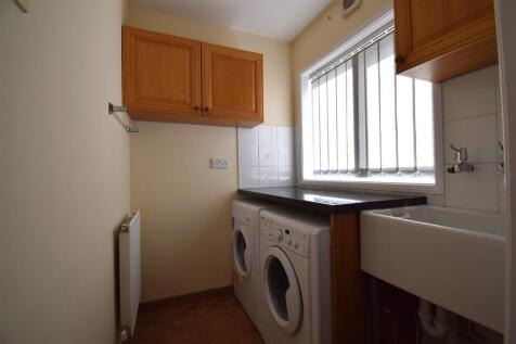 Utility room.JPG