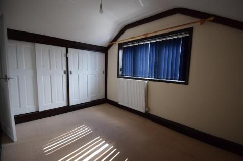 Bedroom 4.JPG