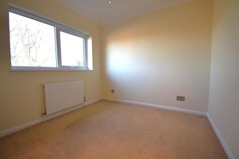 Bedroom 1.JPG