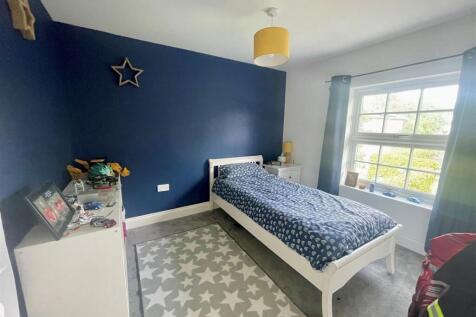 Bedroom 3.jpg