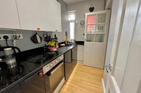 Kitchen.jpg