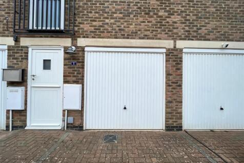 Garage.jpg