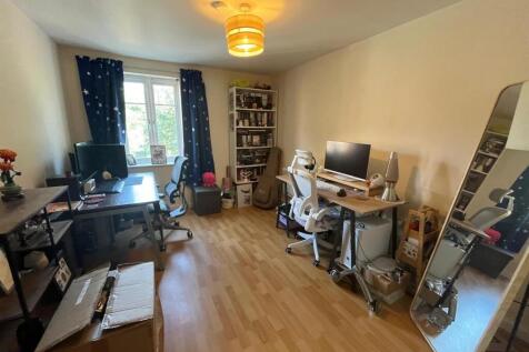 Bedroom two.jpg