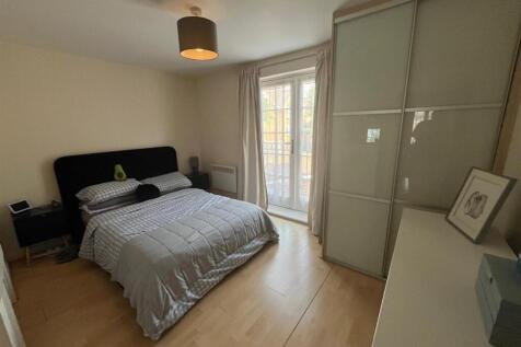 Bedroom one.jpg