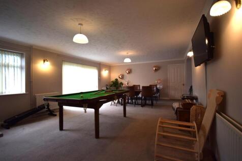 Reception room (1).JPG