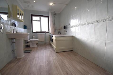 En suite.JPG