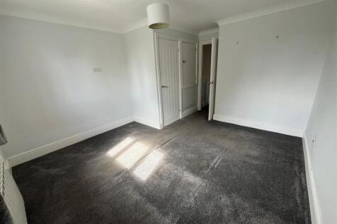 Bedroom2.jpg
