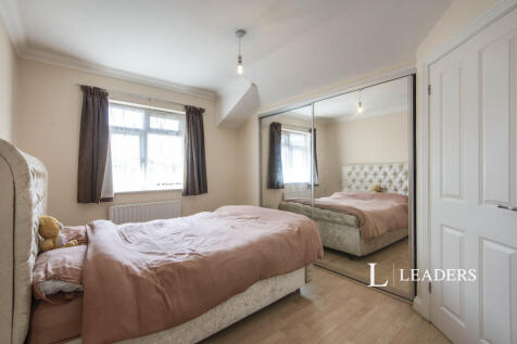bed 1