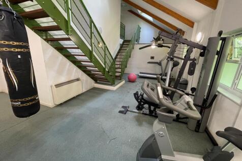 Property Image 11