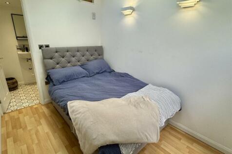 Garage Conversion - Bedroom