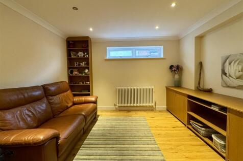Snug/Bedroom Five