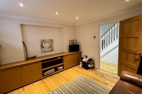 Snug/Bedroom Five
