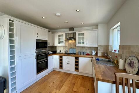 Open Plan Kitchen Dining Living Room