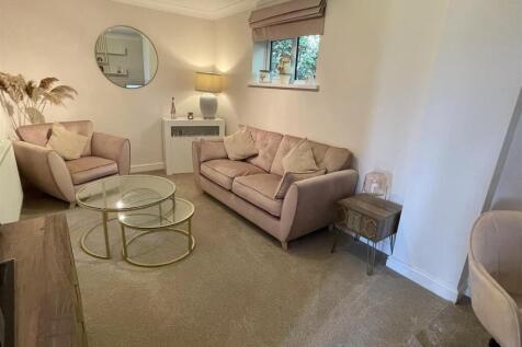 Study/Family Room