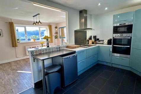 Kitchen Breakfast Room