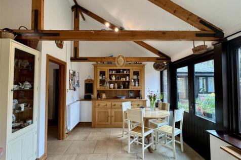 Kitchen Breakfast Room