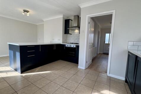 Open Plan Kitchen Dining Room