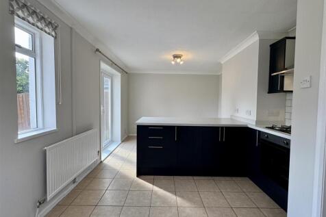 Open Plan Kitchen Dining Room