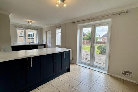Open Plan Kitchen Dining Room