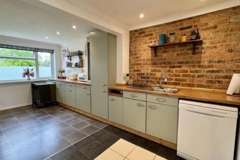 Kitchen Breakfast Room