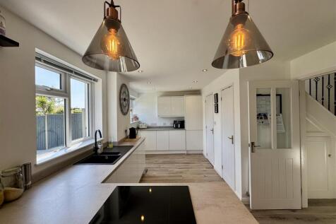 Open Plan Kitchen Dining Room