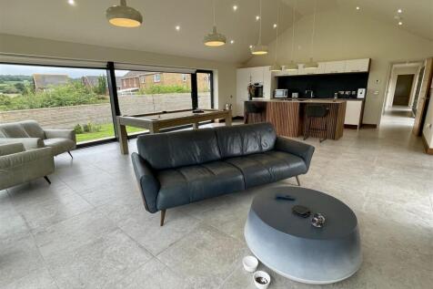Open Plan Kitchen Dining Living Area