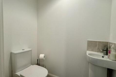 Ground Floor W.C.