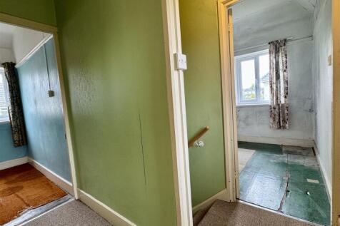 First Floor Stairs and Landing